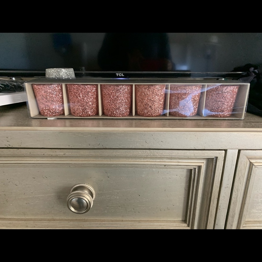 Brand new with tags pink sparkly votive set